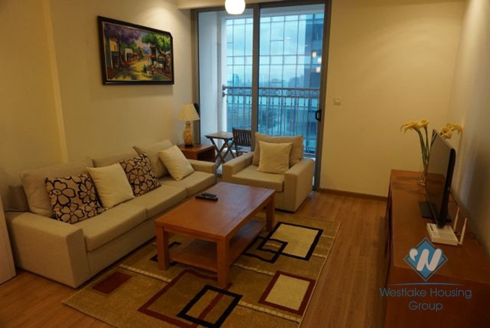 Two bedrooms apartment for rent in Vinhome Nguyen Chi Thanh, Dong Da district, Ha Noi
